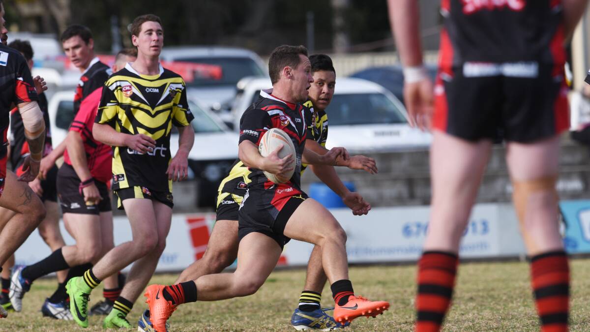 Penetration: Bears winger Heath Falkenmire goes for a gallop against the Warriors. Photo: Gareth Gardner.
