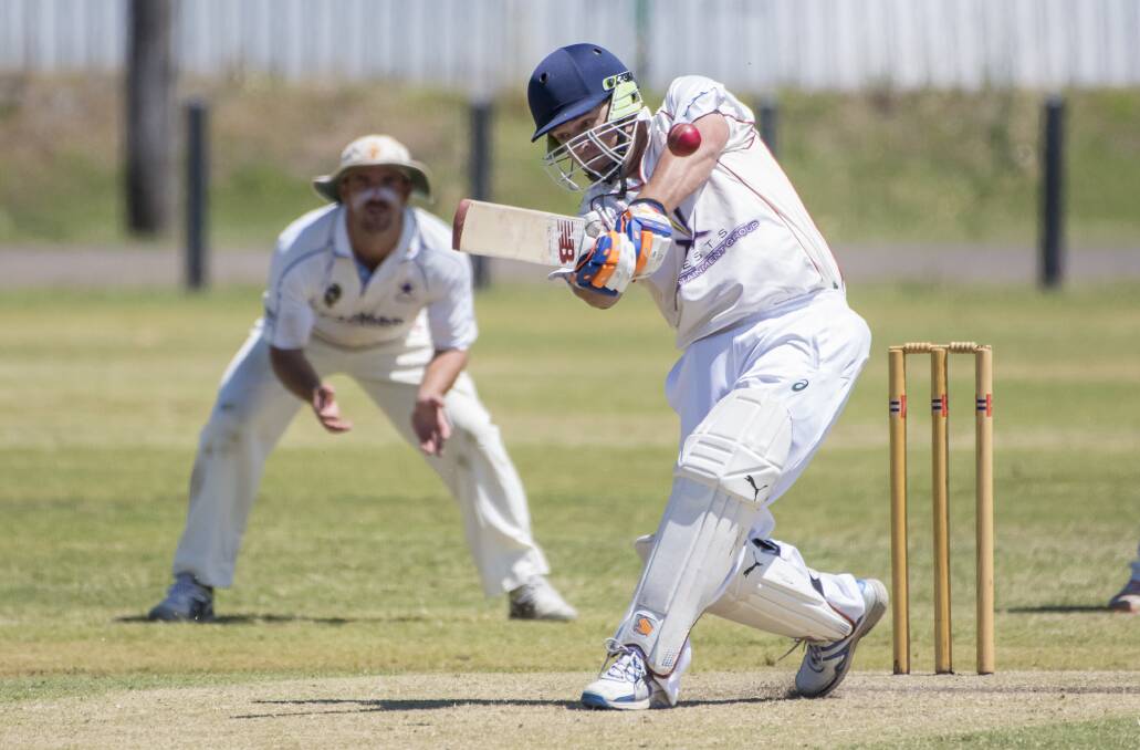 VALUABLE: Warrick Fazakerley top-scored for West Tamworth with 37. Photo: Peter Hardin