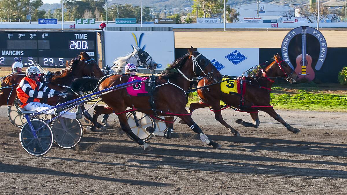 WINNING FEELING: Right On With It bests Onahi Delight (Leigh Sutton) and Ghost Gum (Stacey Weidemann).