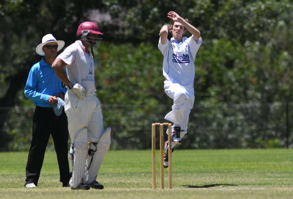 ZENITH: Chris Coulton en route to claiming a career-best 7-66 in a loss to West Tamworth at Riverside 1 on Saturday. Photo: Gareth Gardner