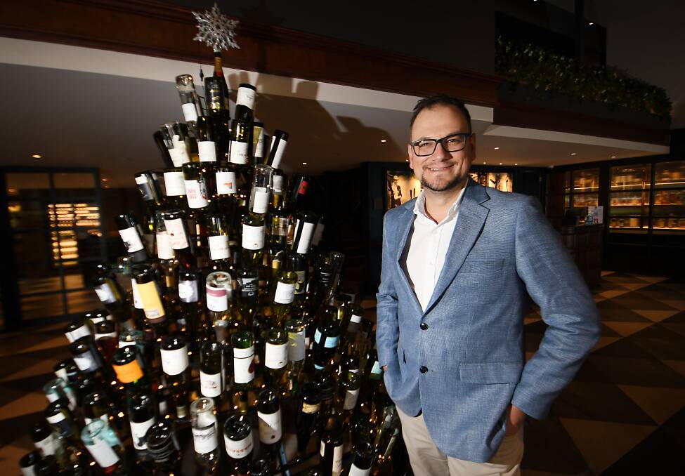 FESTIVE FOOD: Tamworth Powerhouse Hotel general manager Daine Cooper said Christmas lunch bookings are full this year. Photo: Gareth Gardner