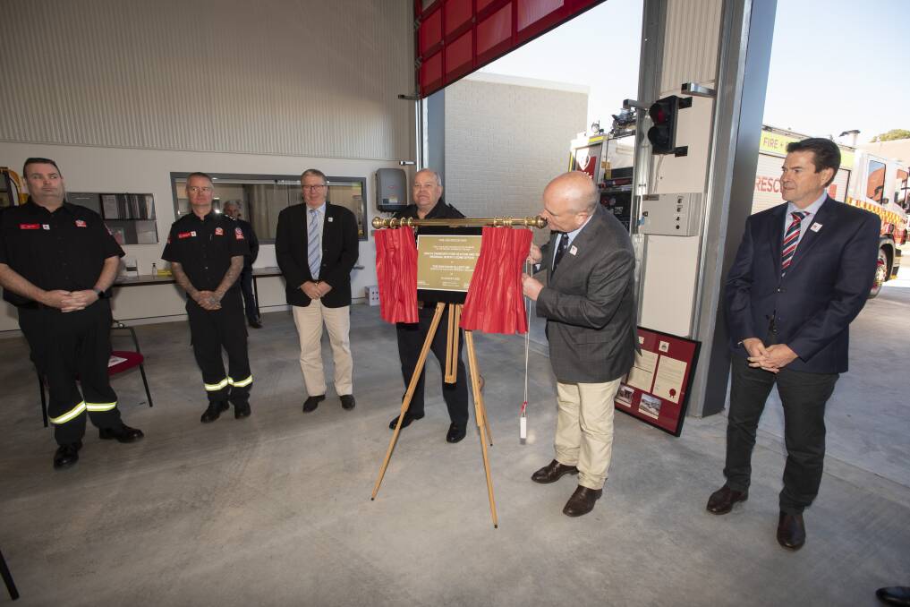 IT'S OFFICIAL: Emergency Services Minister David Elliot unveiled a plaque at the South Tamworth fire station on Wednesday. Photo: Peter Hardin