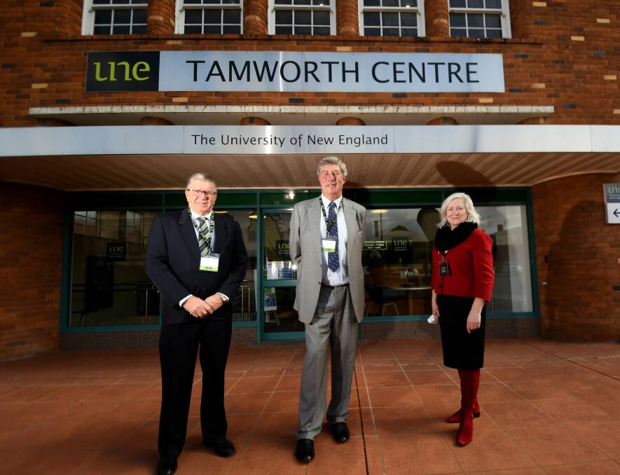 MAPPED OUT: Tamworth mayor Col Murray, University of New England Chancellor James Harris and Vice-Chancellor Professor Brigid Heywood at the launch for Tamworth University plans. Photo: Gareth Gardner