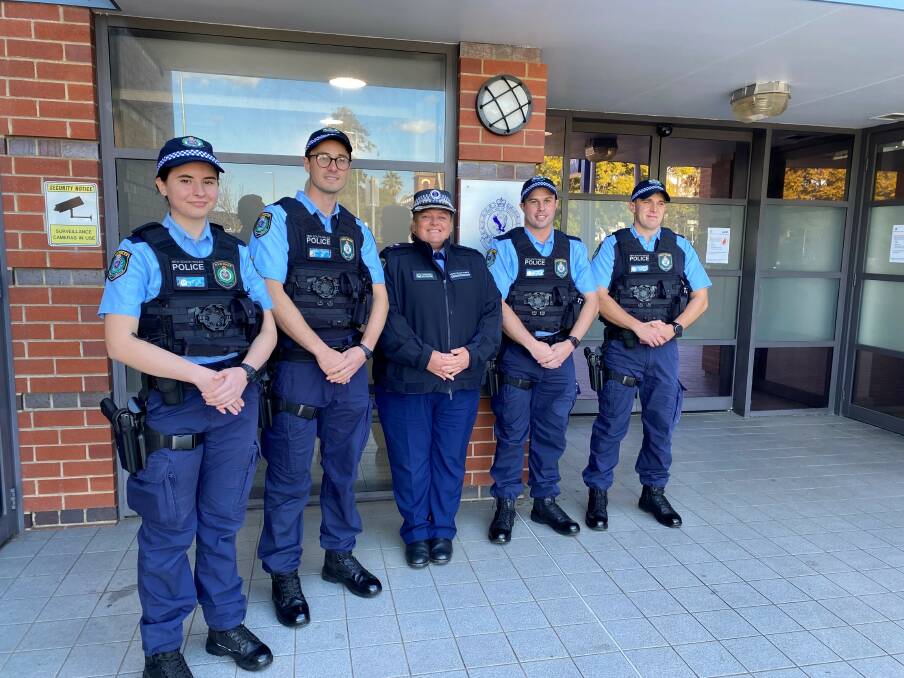 ON THE BEAT: Four of Oxley's new recruits with the district commander Superintendent Kylie Endemi. Photo: Oxley Police District