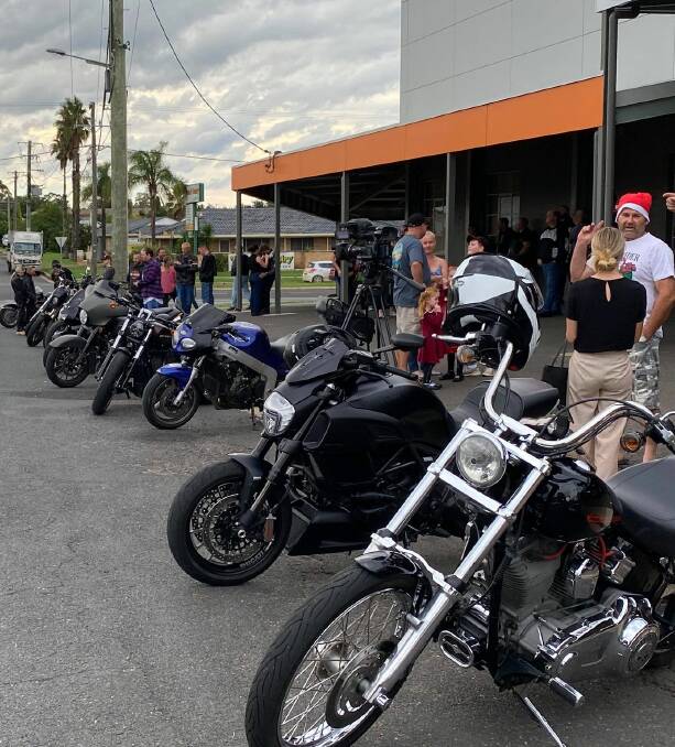 LIGHTING UP: A ride and cruise around town took in the Christmas light sights and raised money for charity. Photo: Supplied
