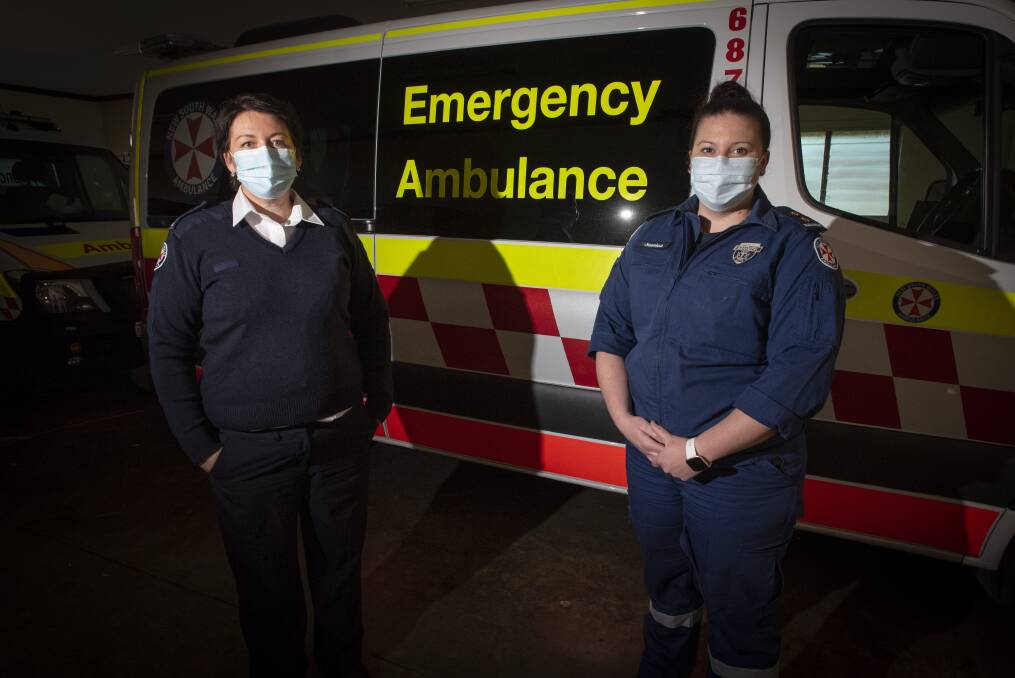 RUOK: Tamworth ambulance station manager Carly Stone and paramedic Jess Townsend said it's important to rely on each other. Photo: Peter Hardin 080921PHA007