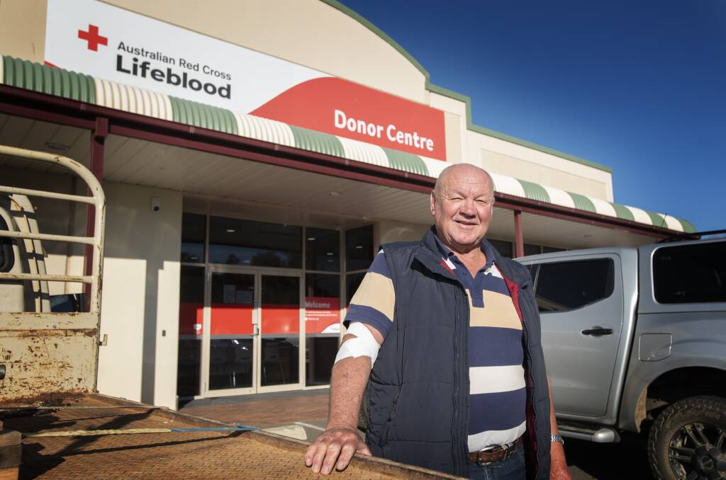MAGIC MILESTONE: Tamworth's John Clifford was recognised during National Blood Donor Week for giving 175 blood and plasma donations in his time. Photo: Peter Hardin 120620PHA005