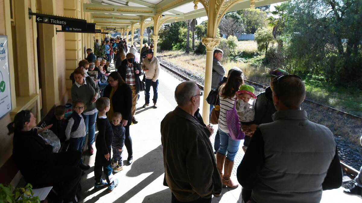 ON HOLD: Tamworth's railway station won't see much use, with services to both Armidale, Moree and Sydney canned after a COVID-19 scare saw train drivers exposed to the virus. Photo: Gareth Gardner, file