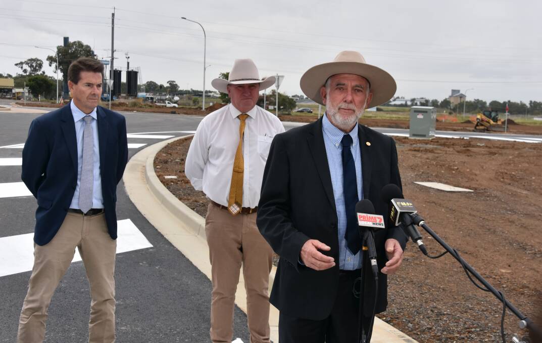 BILLION DOLLAR DAM: Tamworth Mayor Russell Webb has let slip that the Dungowan Dam's budget has blown out to more than a billion dollars at a press conference on Friday. Photo: Andrew Messenger