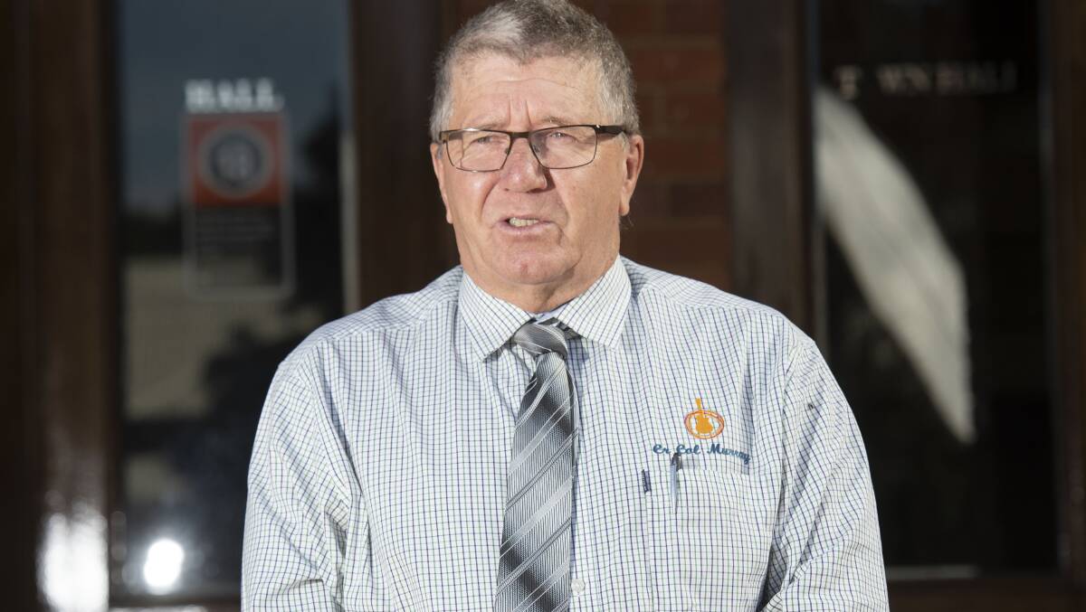 NEW JOB: Retiring Tamworth Mayor Col Murray will soon be appointed the chair of an independent federal government infrastructure body. Photo: file