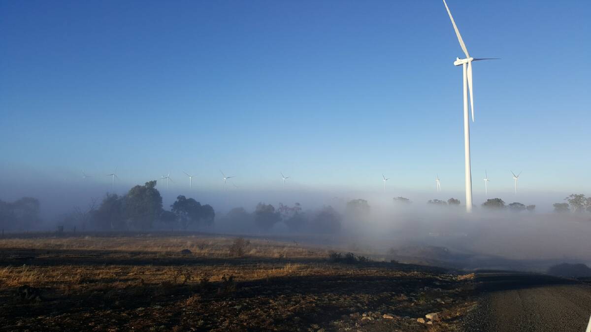 A new $200 million wind farm between Armidale and Glen Innes would create 150 construction jobs. 
