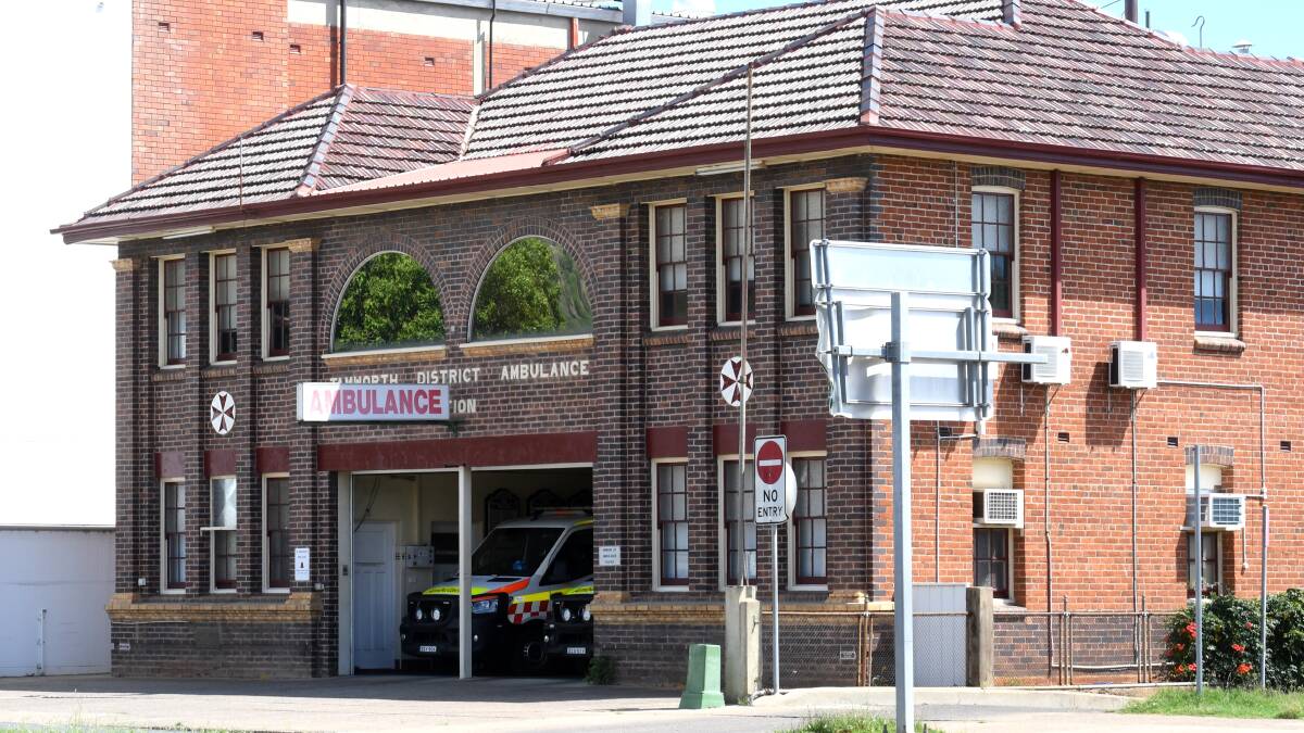 AGED: Emergency crews have long called for a replacement for Tamworth's 94-year-old ambulance station. Photo: Gareth Gardner