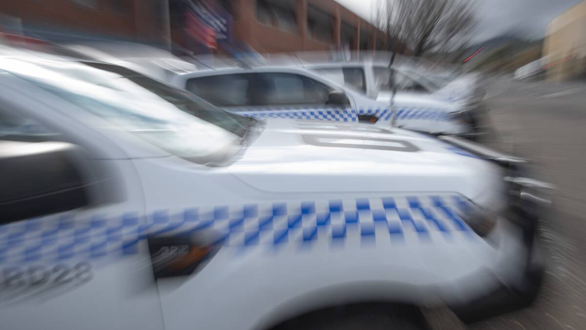 Teens charged after police pursuits in Gunnedah and Tamworth