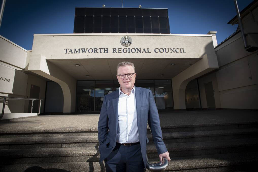 ASBESTOS ISSUES: Tamworth Regional Council general manger Paul Bennet said the 50-year-old building's future needs to be completely reviewed. Photo: Peter Hardin