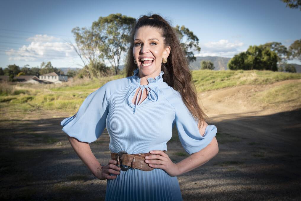 MILESTONE: Fanny Lumsden, who is celebrating 10 years of her popular Country Halls Tour series, in Tamworth for the festival. Photo: Peter Hardin
