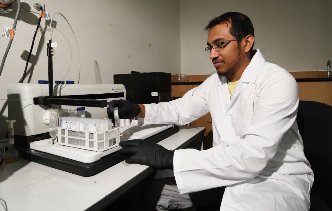 TESTING: Techenomics Gunnedah laboratory manager Dr. Arif Islam. Photo: Gareth Gardner 