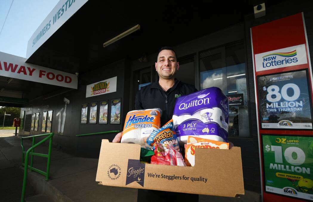 PAYING IT FORWARD: Summers Westdale Supermarket and Takeaway owner Nick Summers is donating free food to those in need. Photo: Gareth Gardner 130821GGB02