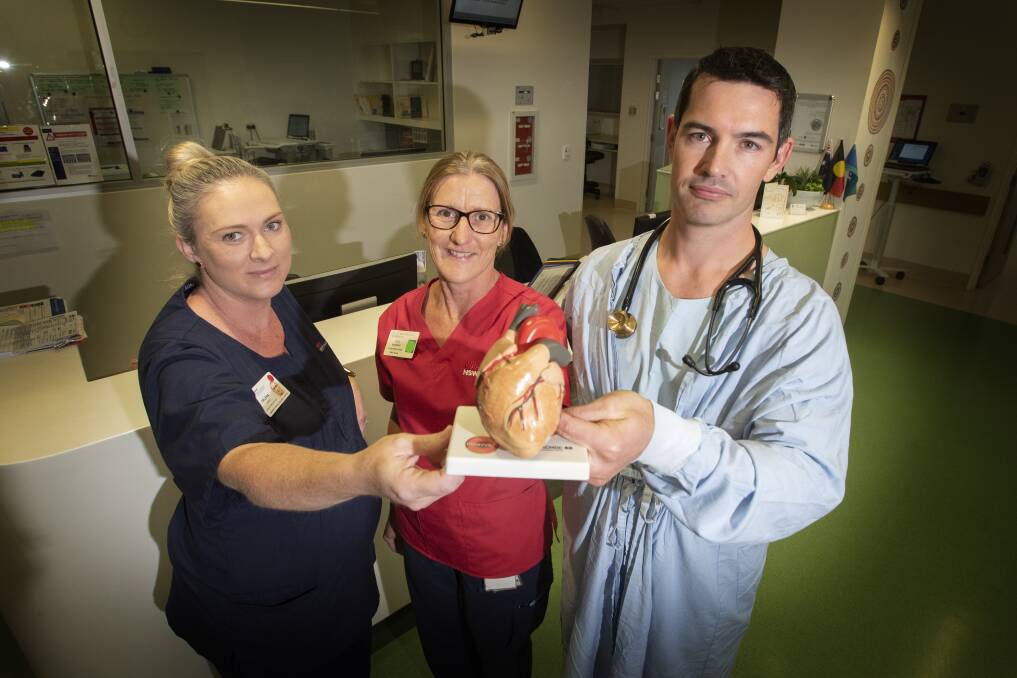 CHANGE NEEDED: Tamworth Hospital's Orlena Moss, Sally Richards and Dr Michael McGee are concerned about local resident's health. Photo: Peter Hardin.