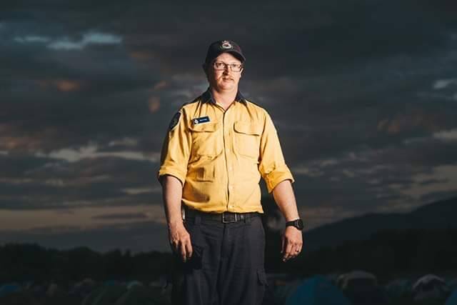 HELPING HAND: Tamworth firefighter Brent King just devoted five weeks to battling a huge blaze in British Colombia, Canada. Photo: Rick Collins, supplied.