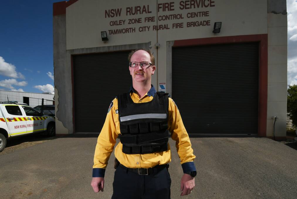 RUNNING HOT: Firefighter Brent King will run 50km with a 10kg vest on to raise money for young men's mental health awareness. Photo: Gareth Gardner 280921GGF02