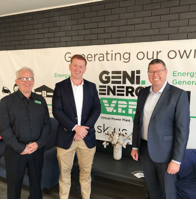 SPENDING SPREE: Jack Ayoub (centre) and Pat Conroy (right) at Narrabri's Geni.Engergy on Tuesday. Photo: supplied