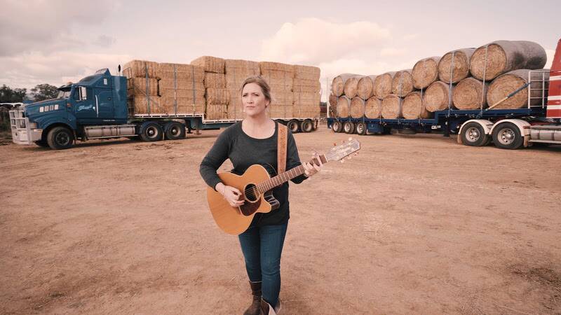 TRIBUTE: Sara Storer has released her single Hayrunner, a tribute to those Australia's that go the extra mile. 