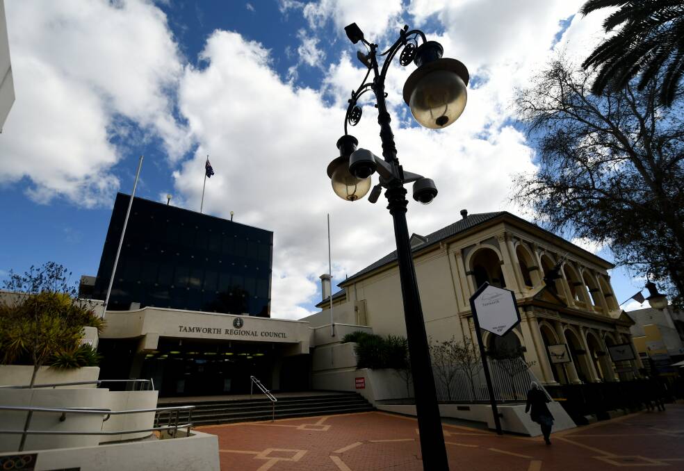 DECISION TIME: Tamworth Regional Council will make a number of decisions tonight. Photo: Gareth Gardner, file.