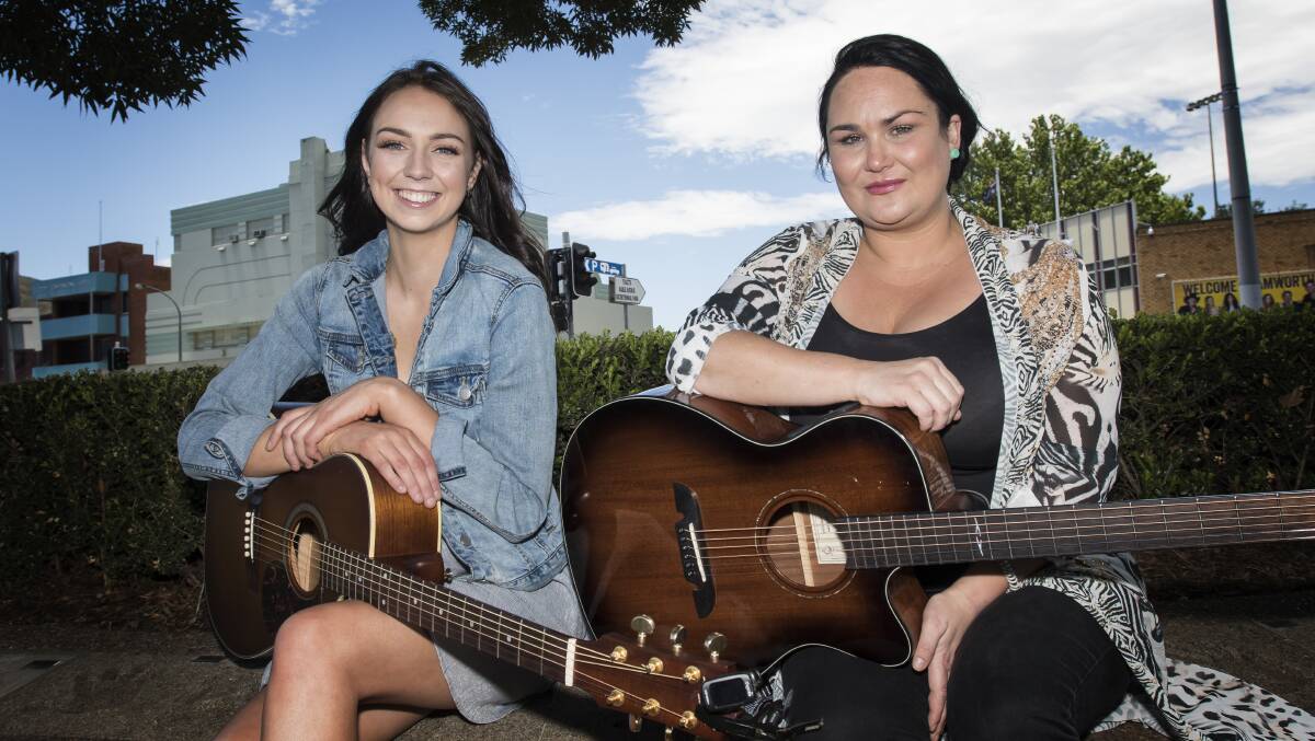 ON THEIR TURF: Homegrown talent Stephanie Penrose and Lizzie Steadman will compete in the 2019 Toyota Star Maker competition. The ladies are in the top 10 grand finalists to perform at Tamworth Country Music Festival. Photo: Peter Hardin