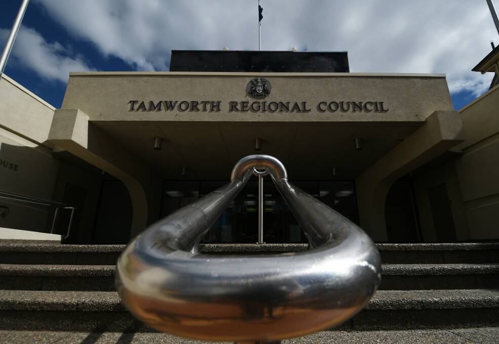 VOTES IN: Tamworth Regional Council will be led by mayor Russell Webb and deputy mayor Mark Rodda. Photo: Gareth Gardner, file