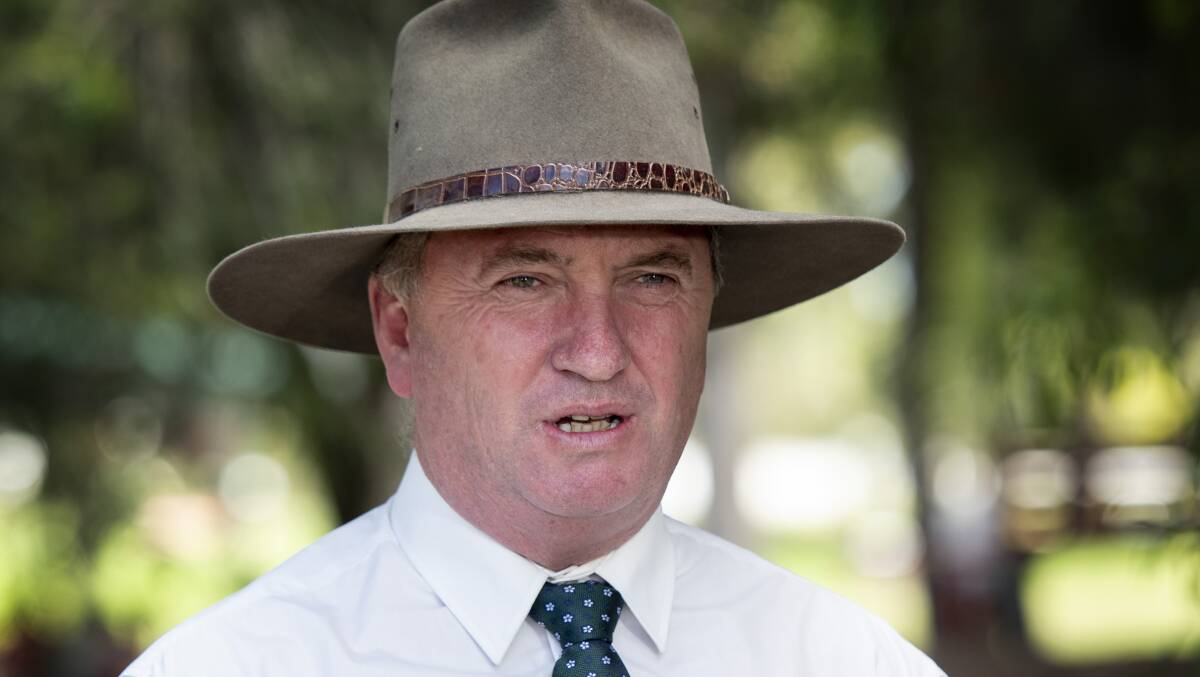 CLINICS: Member for New England Barnaby Joyce announced he would fight for a COVID-19 clinic in Tamworth at a press conference last week. Photo: Peter Hardin