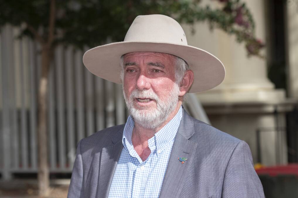 PIPELINE ISSUES: Tamworth Regional Council mayor Russell Webb believes it should own and manage the pipeline. Photo: Peter Hardin
