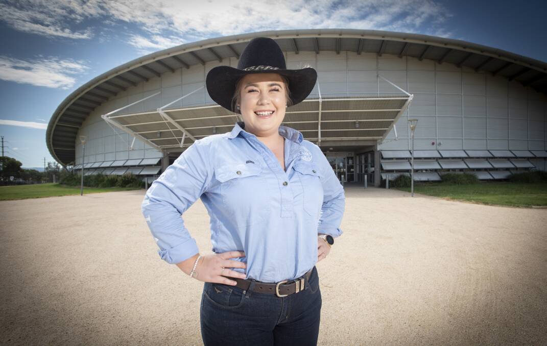 REGIONAL VOICE: Tamworth's Royal AgShows NSW Young Woman competitor Emma Bailey is headed to zone. Photo: Peter Hardin