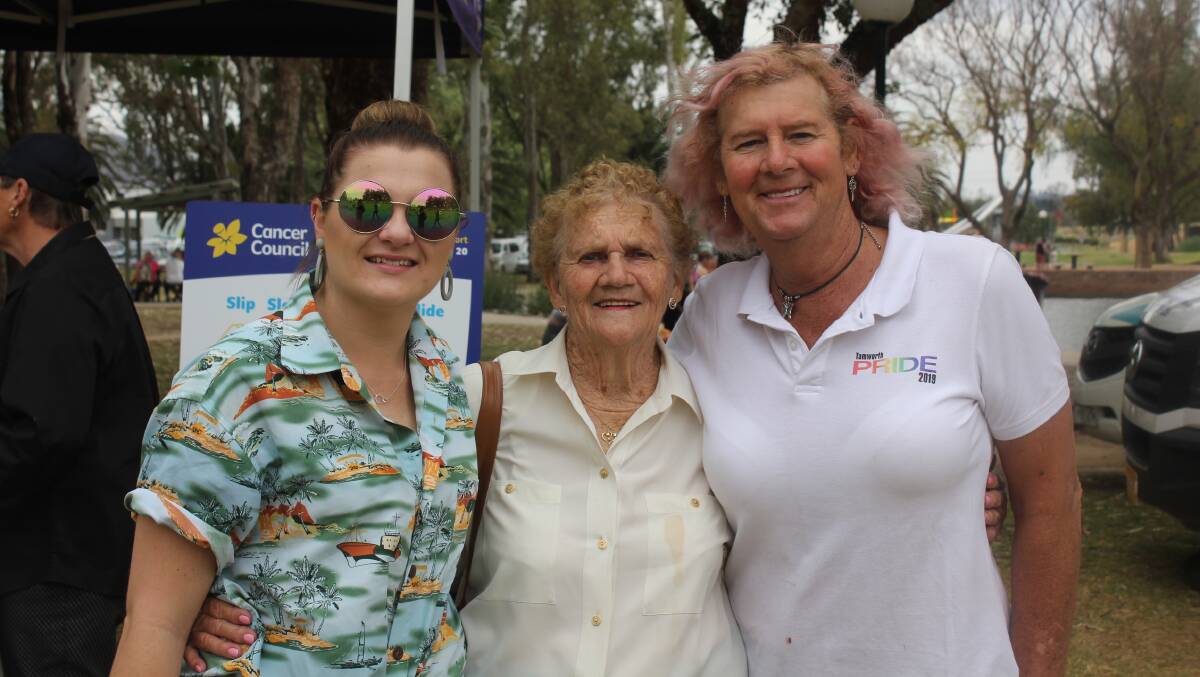 CANCELLED: Sally Harris, Margaret Harris and Dianne Harris at the event in Tamworth last year.