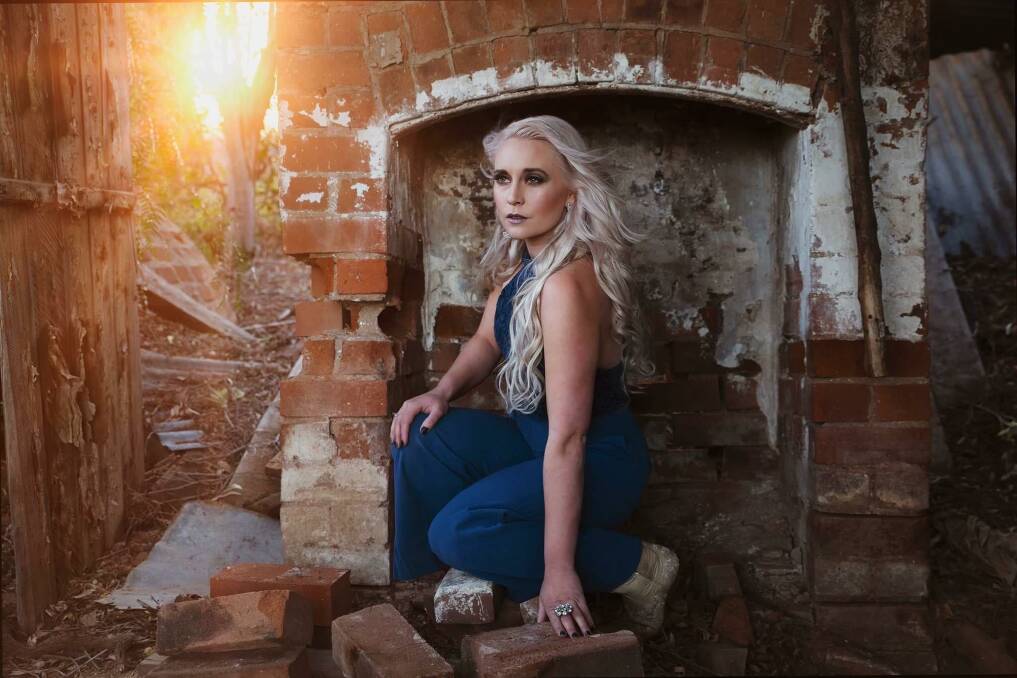 NEW MUSIC: Tamworth's own Aleyce Simmonds will release her new album Here and Now during Tamworth Country Music Festival.