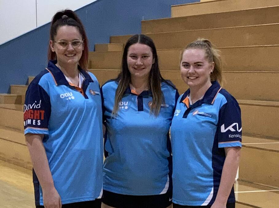 Leaders: (from left) Mikaela Watson, Sami Schuberth, and Lily Darcy will take charge of the Tamworth Thunderbolts women in 2022. Photo: Supplied.