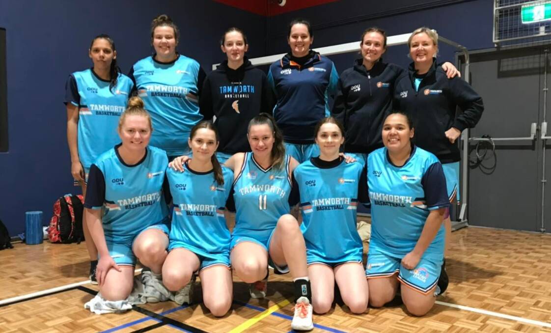 On court: The Tamworth Thunderbolts women will play first against the Coffs Harbour Suns this weekend, before the men take to the court. Photo: Supplied.