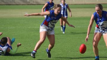 Katrina Rekunow (seen here in round four) starred for the Bulldogs with her "comprehensive" effort on Saturday. Picture by Zac Lowe.