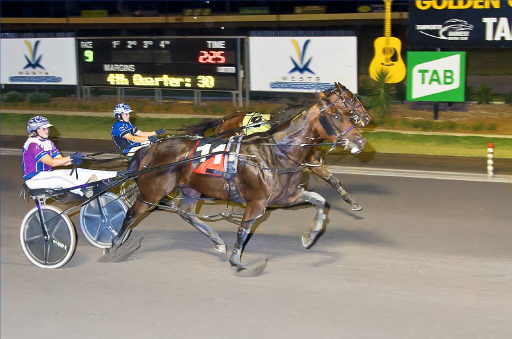 Sunday's heat win was a welcome return to form for Runfromterror. Picture PeterMac Photography.