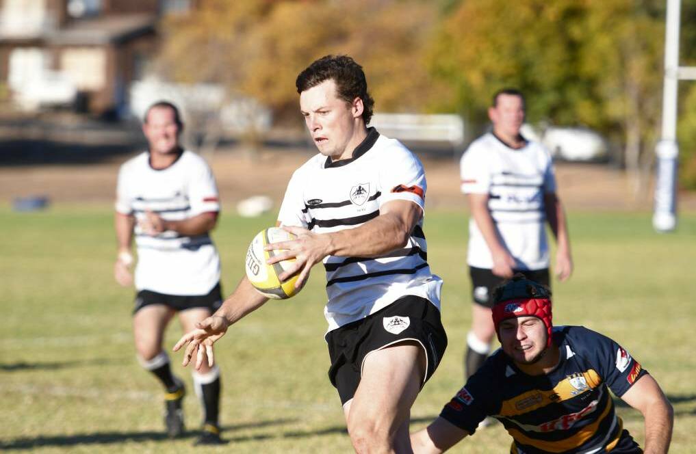 Attacking threat: Fullback Isaac Roebuck was one of Tamworth's tryscorers in Saturday's win over Robb College.