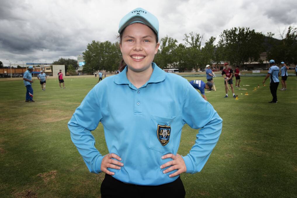 Next generation: Lauren McGill is the first female in over 40 years to umpire local Tamworth grade cricket, and an exciting talent. Photo: Peter Hardin 060220PHD017