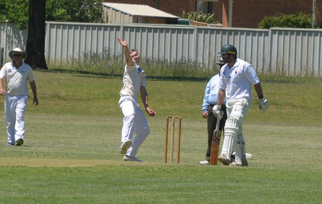 Zeb Douglas was the pick of the bowlers for Peel Valley with 5-37.