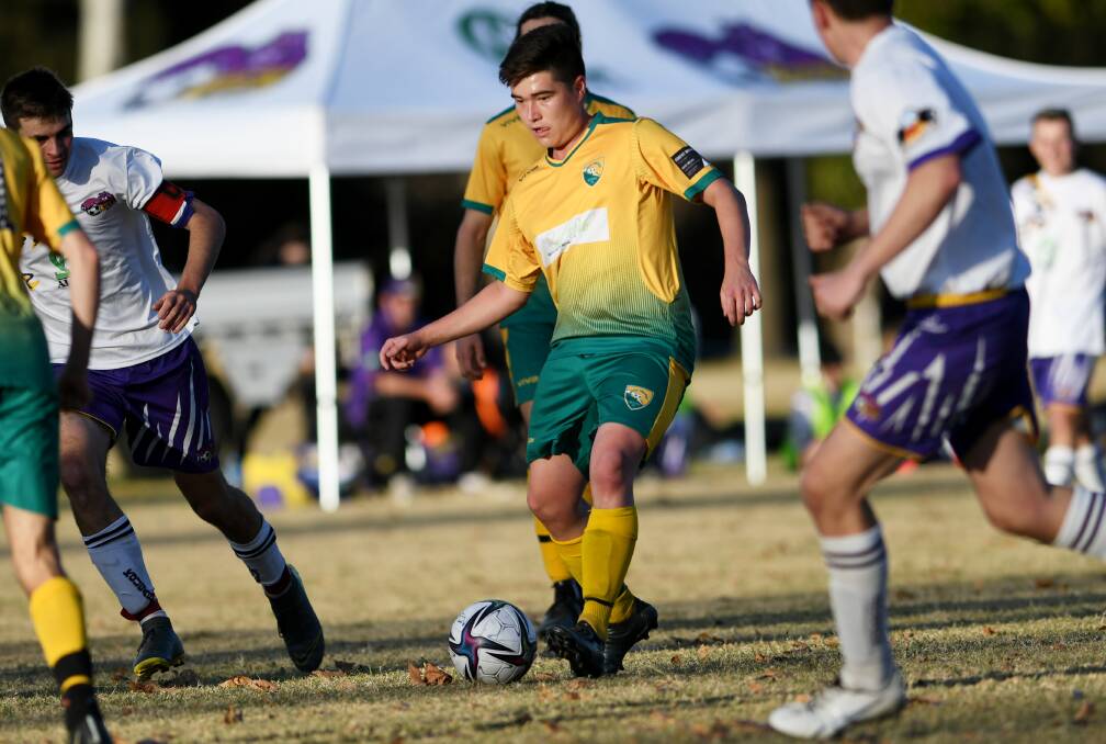 Luke Wilson pushes forward for South United in their win over Kootingal on Saturday. Photo: Gareth Gardner