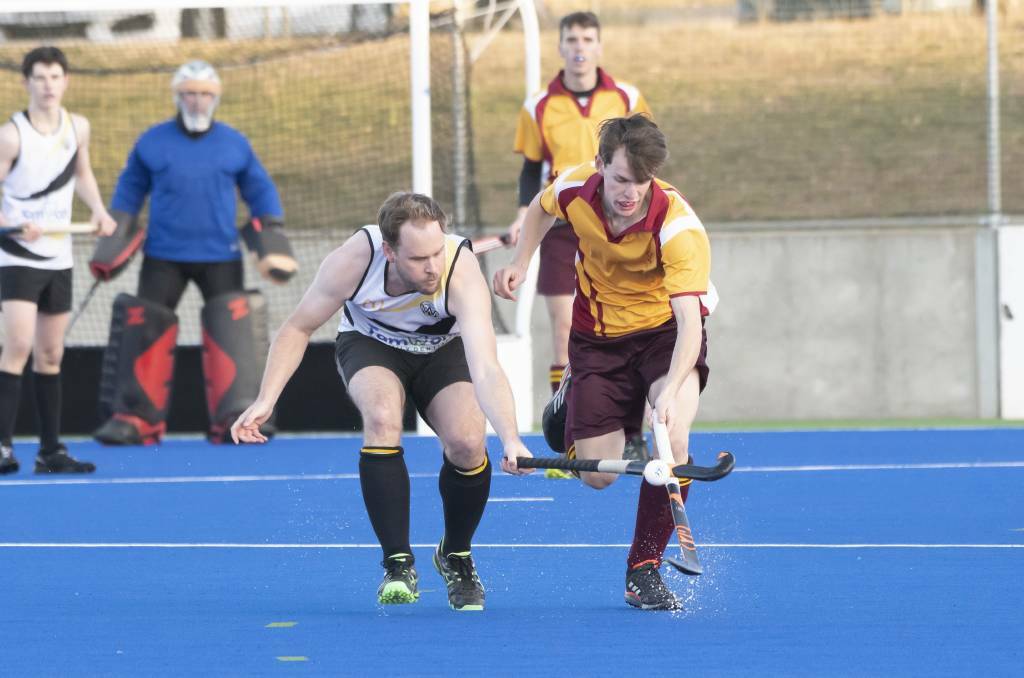 McGill (right) in action for Tudor Wests last season. Photo: Peter Hardin