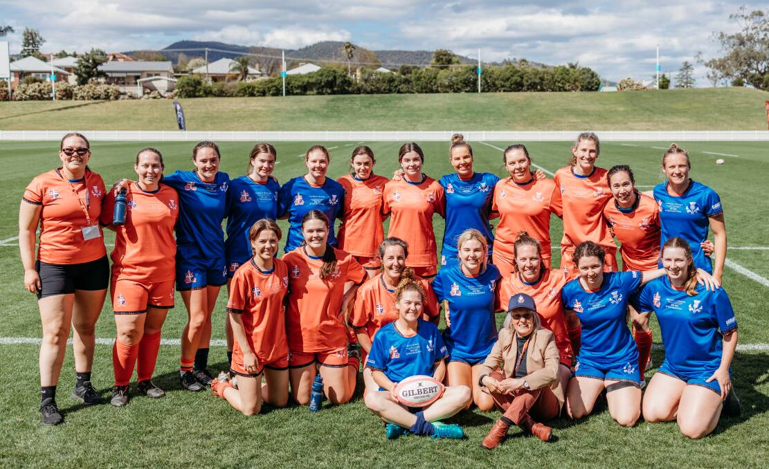 The Old Girls Blue and Red teams . Picture Katie Alchin - Love Story Photography