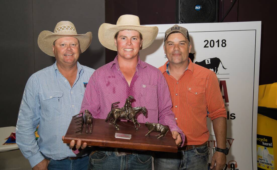 Ranch sorting high point competitor of the year Ben Lawrence (centre) with CEO of the ABCRA Craig Young (left) and Peter Collins (right). Photo: Andrew Roberts