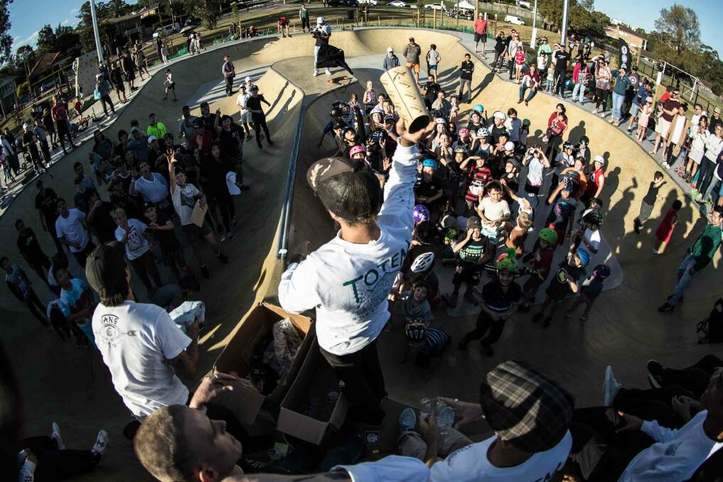 DROP IN: Tamworth Regional Council has organised a huge free learn-to-skate workshop, similar to the one pictured above, for the grand opening of its new rink in Viaduct Park on May 26. Photo: Cameron Markin, Totem