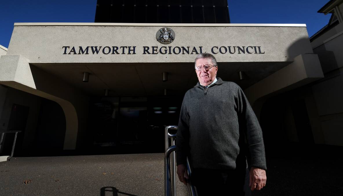 REGION'S REWARD: Tamworth mayor Col Murray says the regions should see some cash splashed in return for the sale of state assets. Photo: Gareth Gardner 150618GGB001