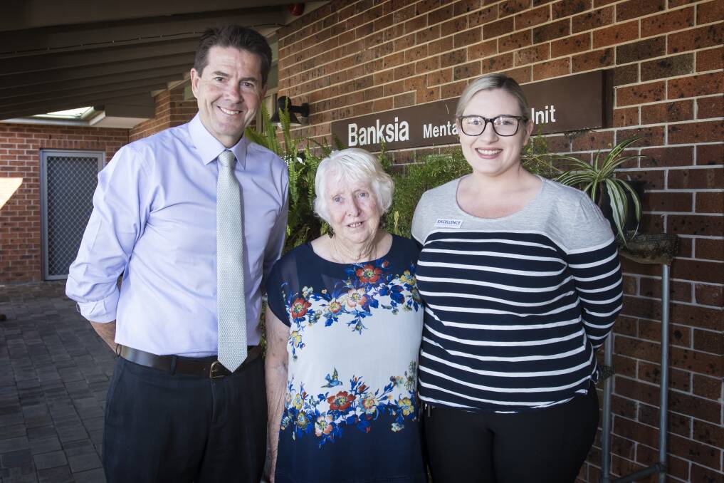 PLANS DRAW ON: Tamworth MP Kevin Anderson, advocate Di Wyatt and Banksia nurse manager Stacey Doosey at the mental health unit. Photo: Peter Hardin 221018PHA006