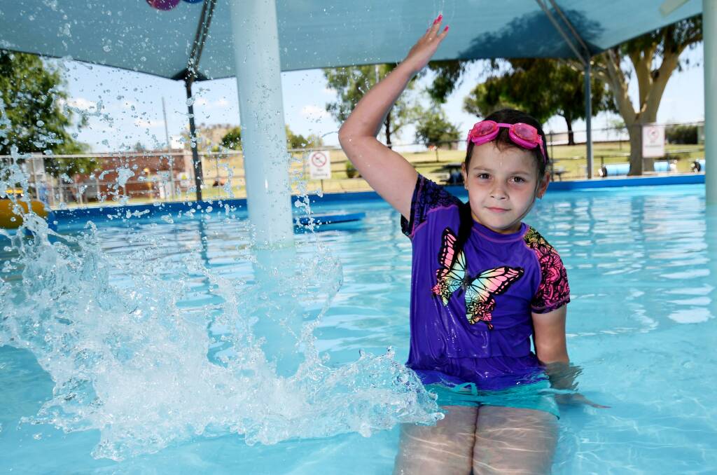 GET COOL: Eight-year-old Gabi Sylvester taking a dip at the Werris Creek pool this week. Photo: Gareth Gardner 311218GGD02