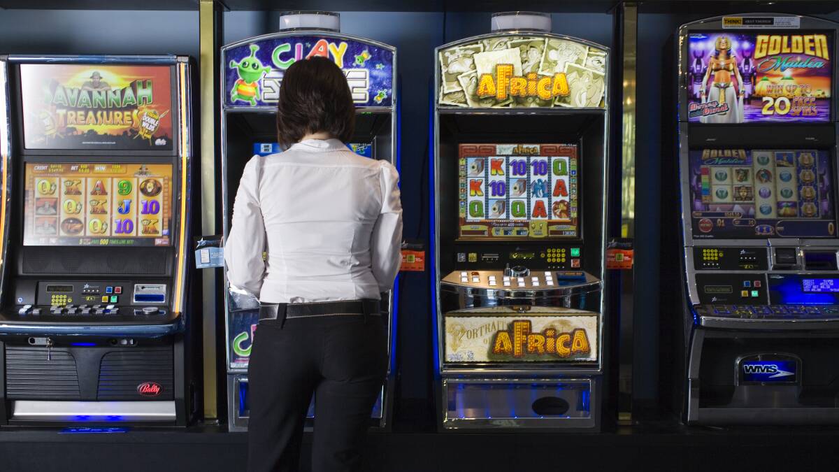 A 2015 poll by Anglicare found 4 in 5 Tasmanians want pokies machines reduced in number or removed entirely from clubs and hotels.